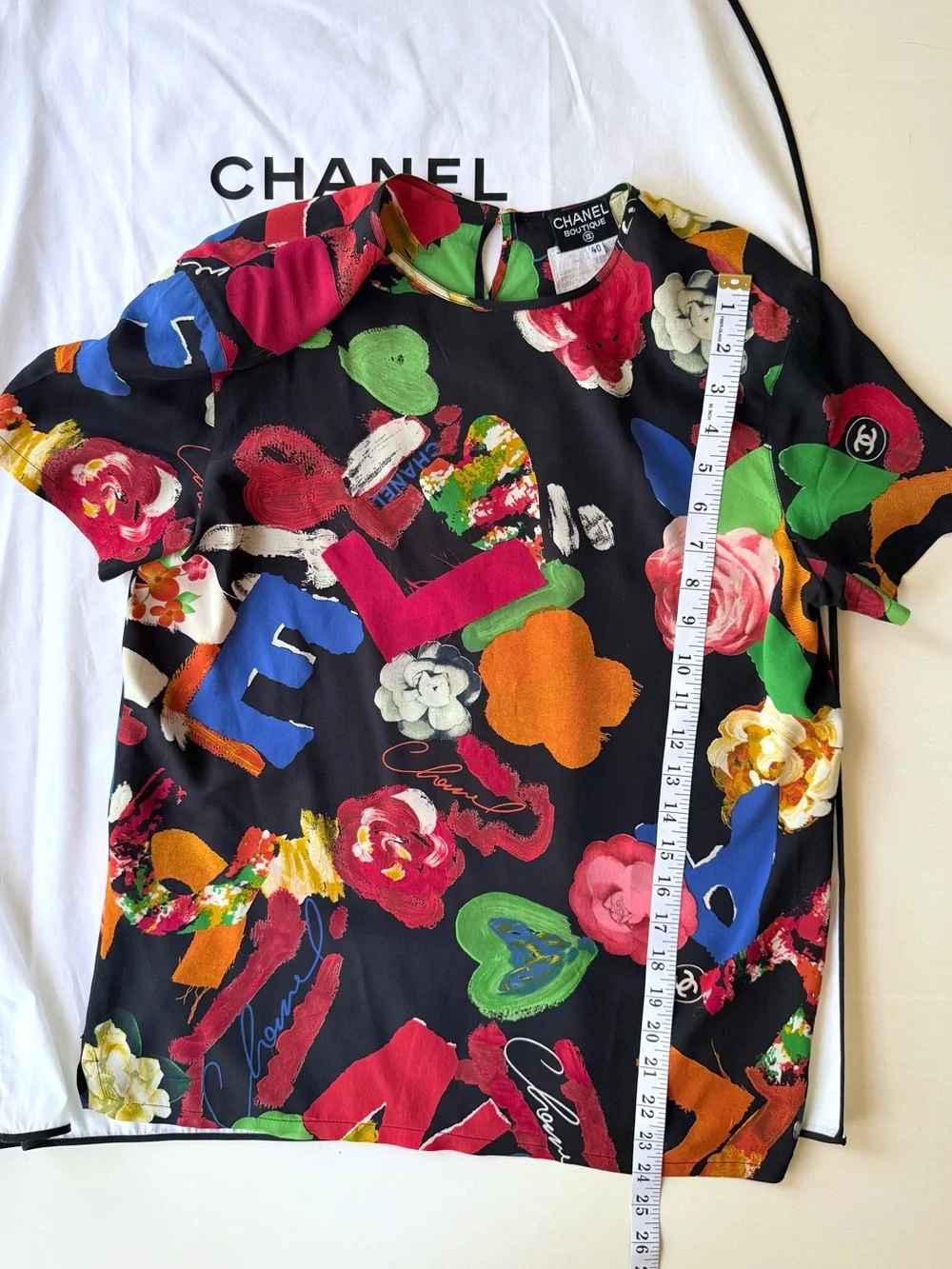Chanel Vintage 1990s Iconic Spring 1992 Multicolor Black Silk T-Shirt 40 FR 8 US